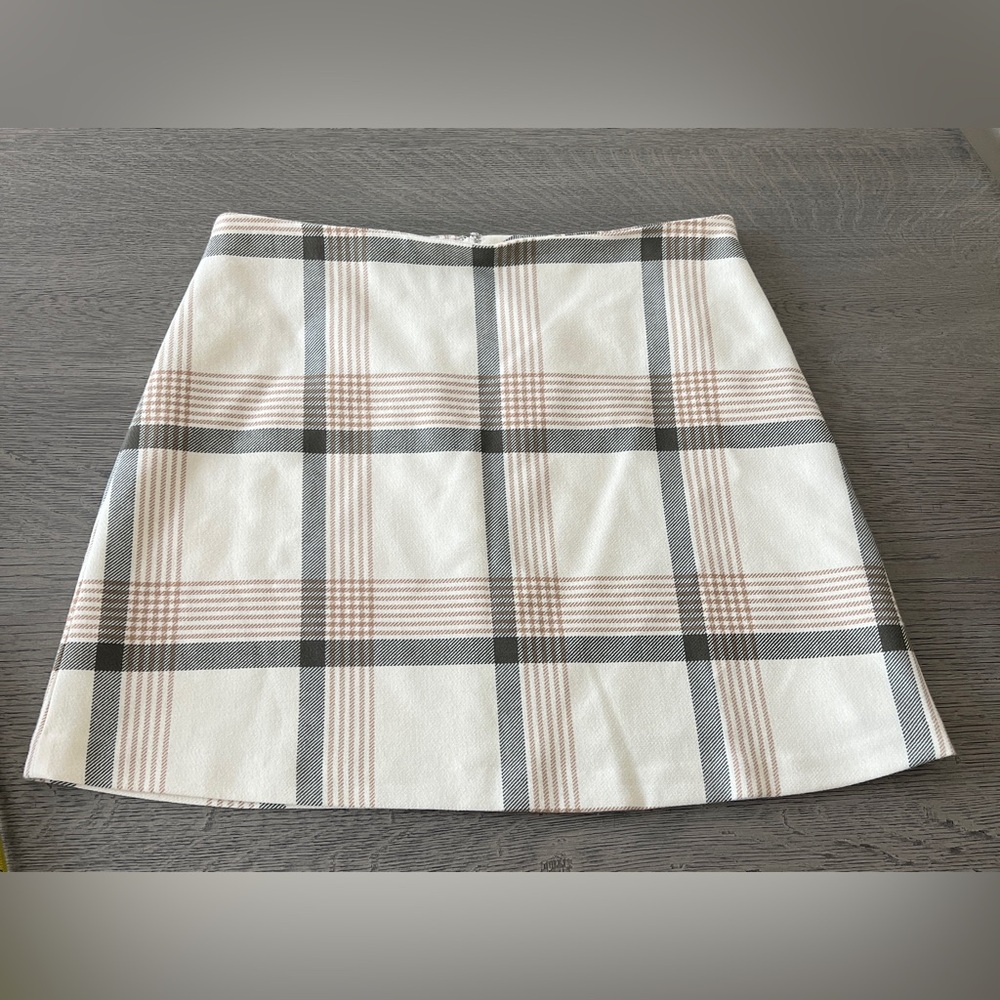 Wilfred Lined Side Zip Skirt Size 10 Plaid A-Line Skirt in Cream and Gray